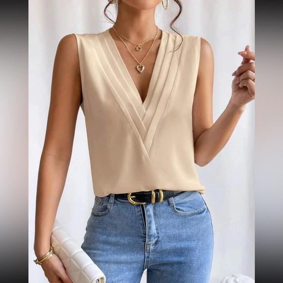 Luxe V neck blouse - Picture 1 of 15